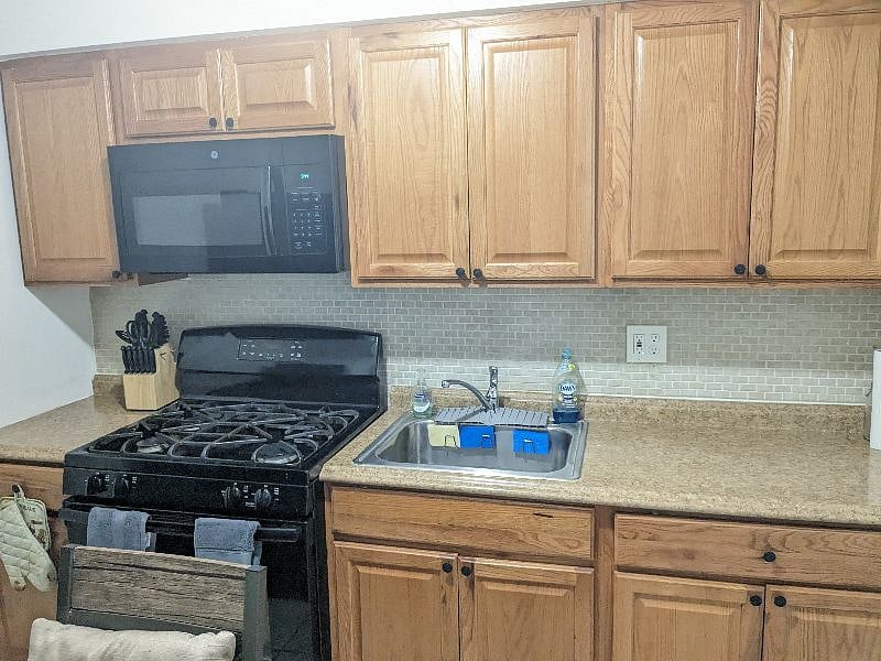 Furnished Finder property 257605_3 photo 8