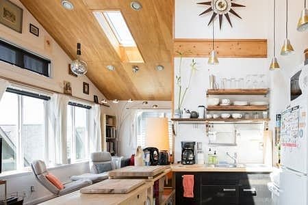 Open flloor plan main living area with 13 ft. tall ceilings.