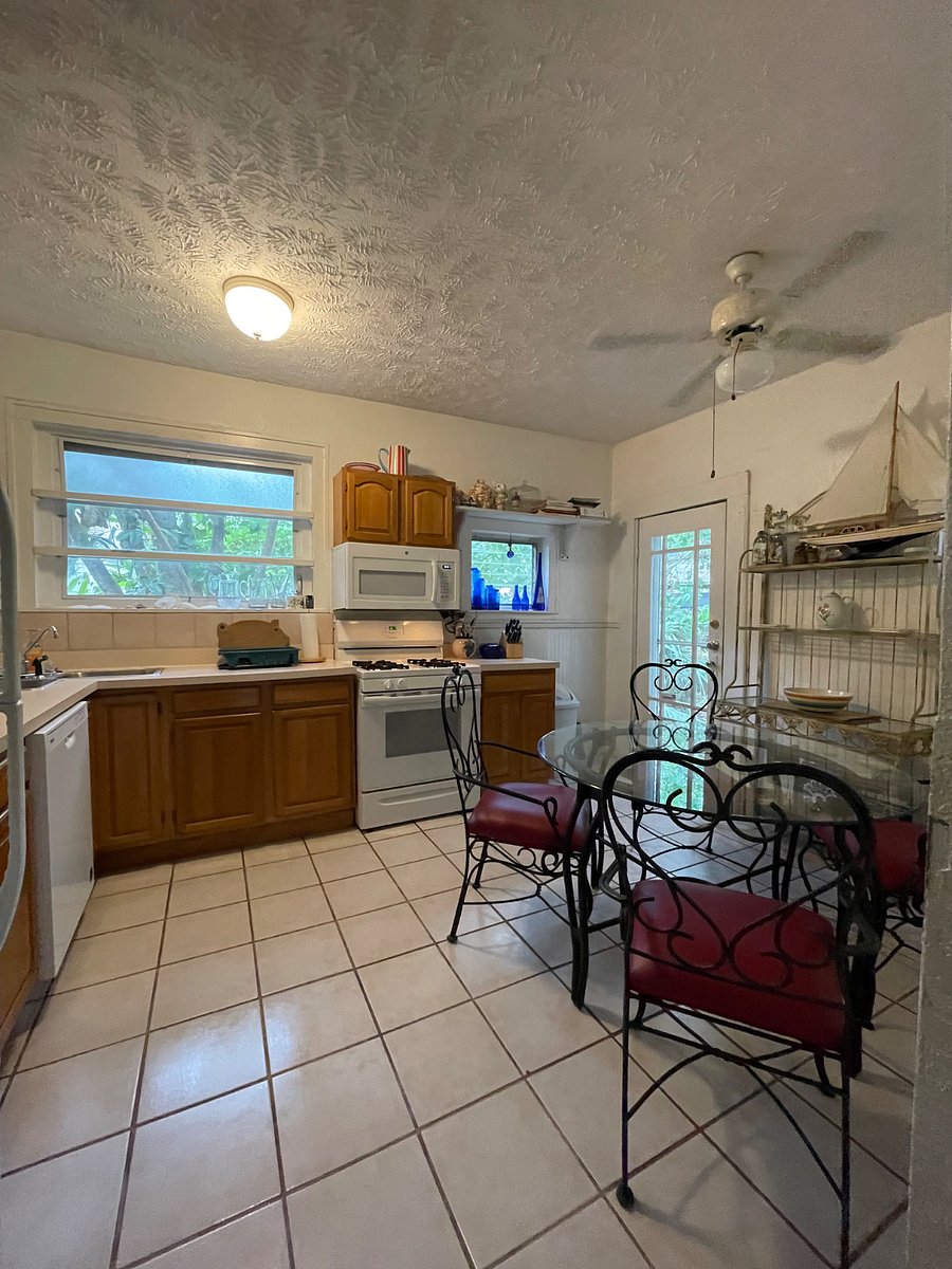 Furnished Finder property 257899_1 photo 16