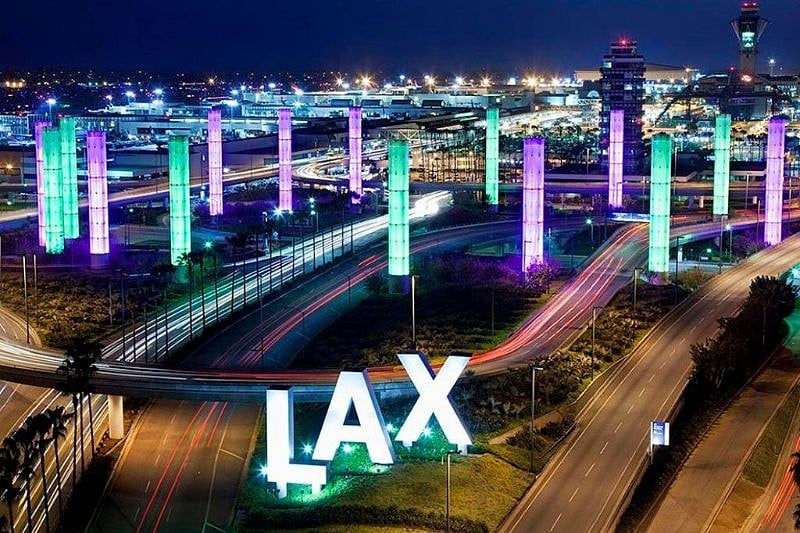 LAX Airport 12min away