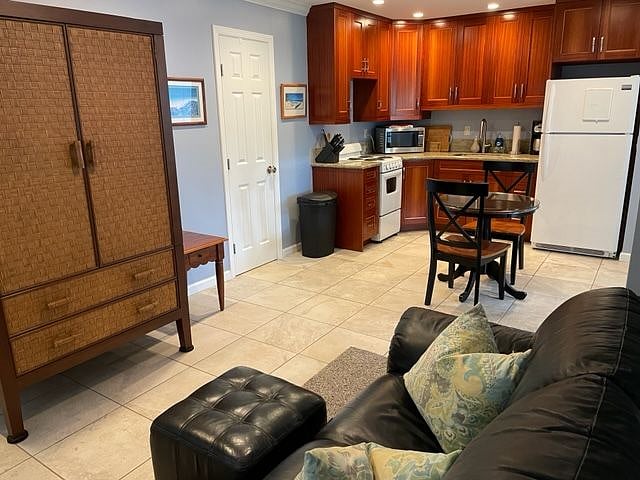 Furnished Finder property 257910_1 photo 17
