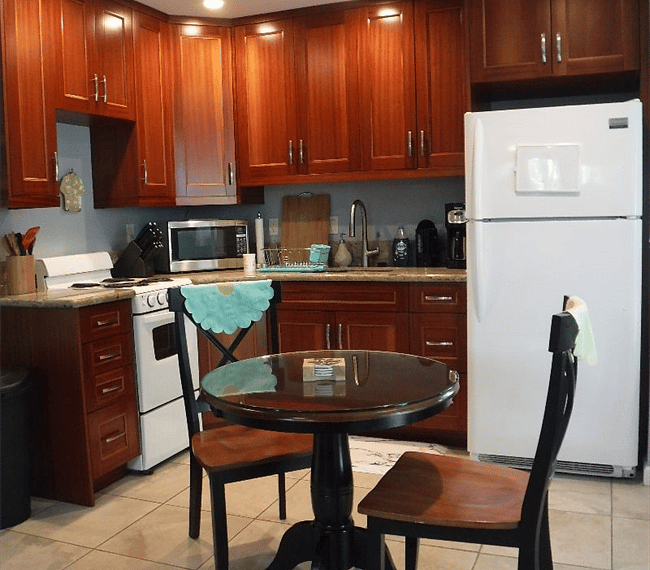 complete kitchen with all the amenities