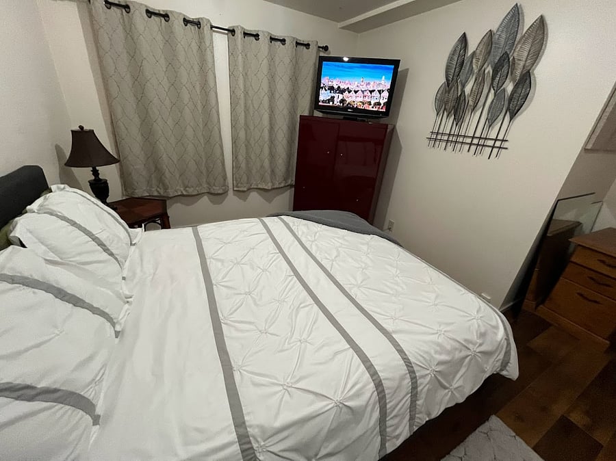 Furnished Finder property 258230_1 photo 24