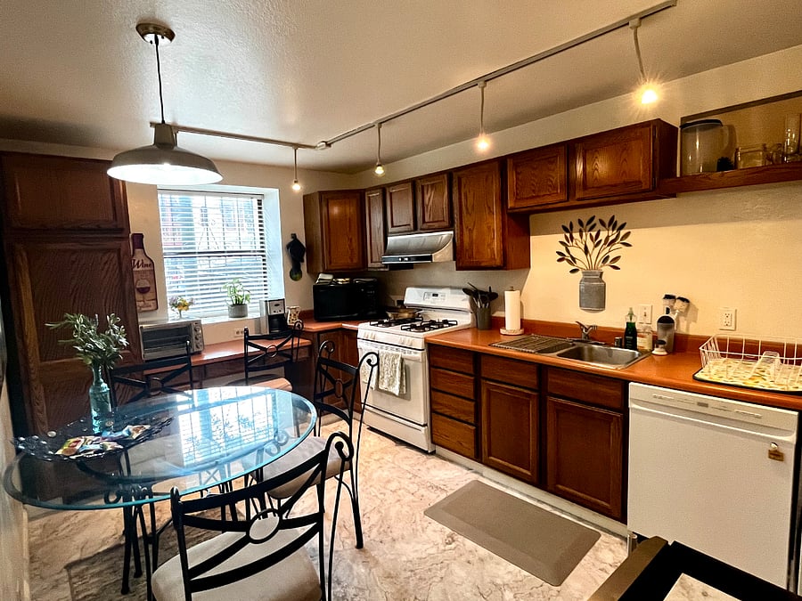 Furnished Finder property 258230_1 photo 7