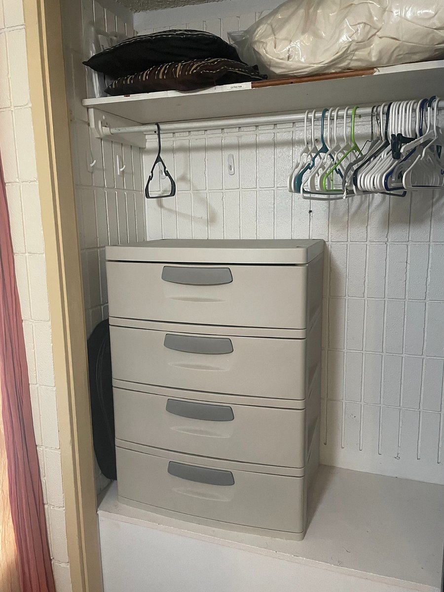 closet drawers available in twin and double rooms.
