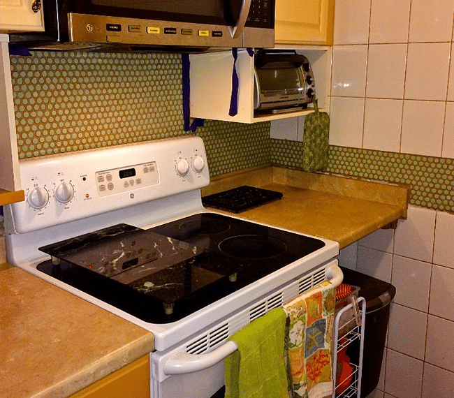 m/w, airfryer, toaster oven, bullet, rice cooker, bread machine, slow cooker, etc