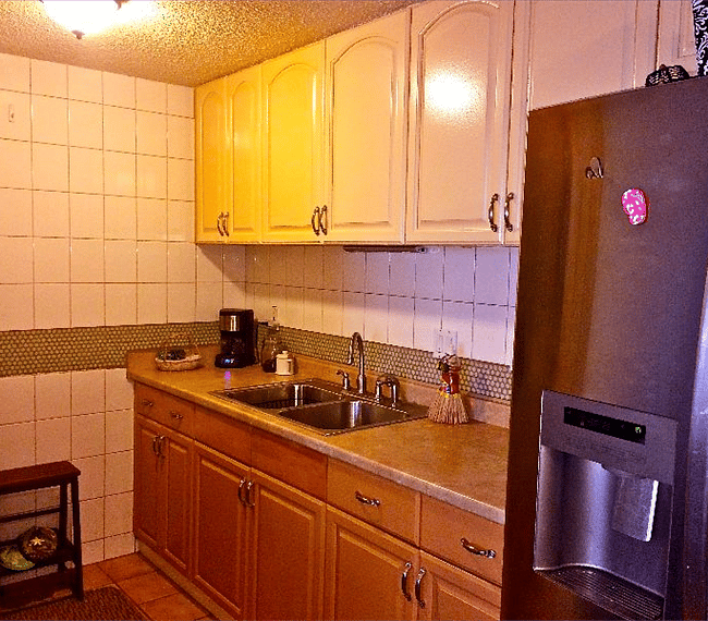 Fully supplied and equipped kitchen