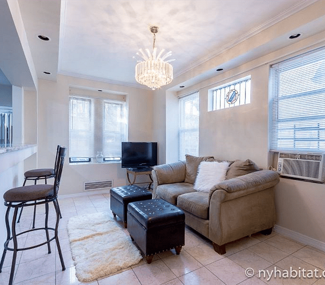 Capture The Charm, Love The Space, Live The Location