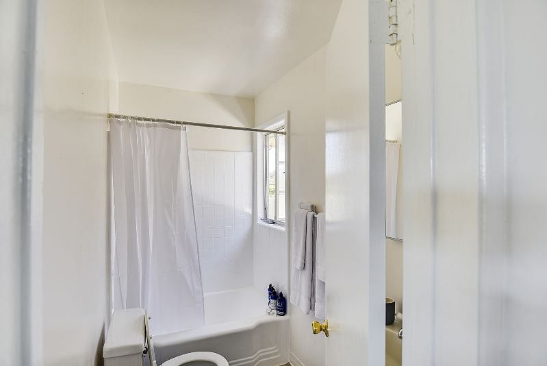 Furnished Finder property 258976_1 photo 10