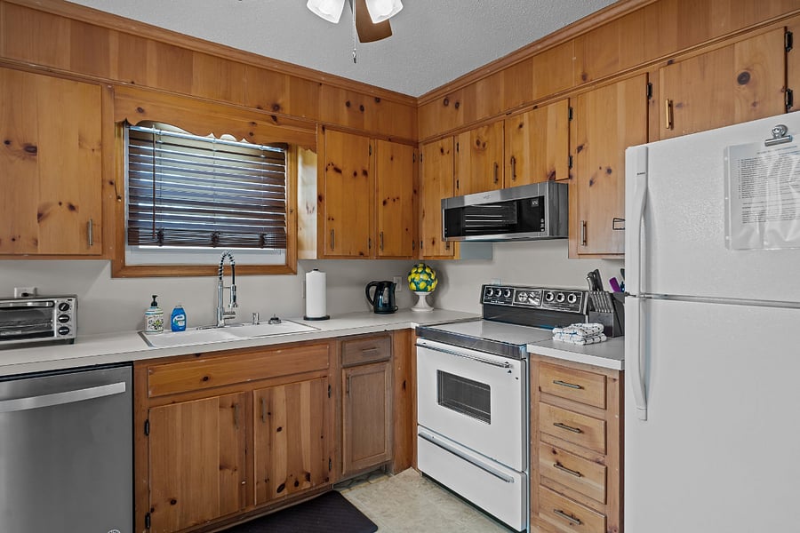 Furnished Finder property 259018_2 photo 9