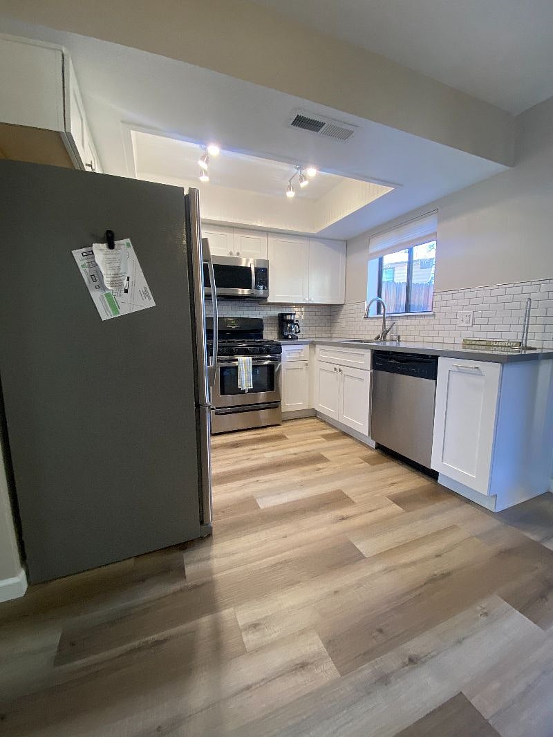 Furnished Finder property 259044_1 photo 3