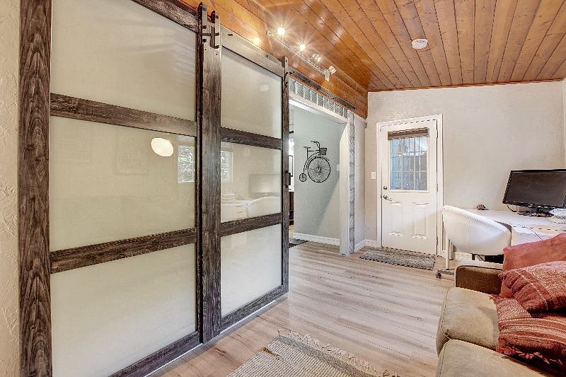 Furnished Finder property 259080_1 photo 27