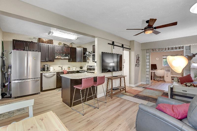 Furnished Finder property 259080_1 photo 3