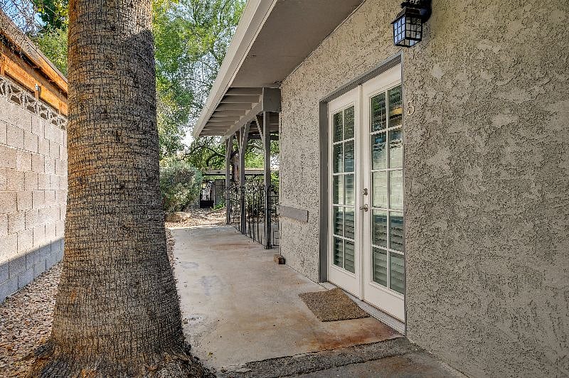 Back entry