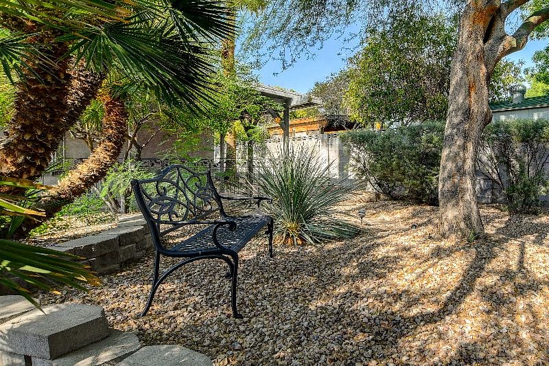 Furnished Finder property 259080_2 photo 23