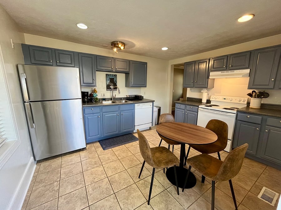 Furnished Finder property 259175_2 photo 3