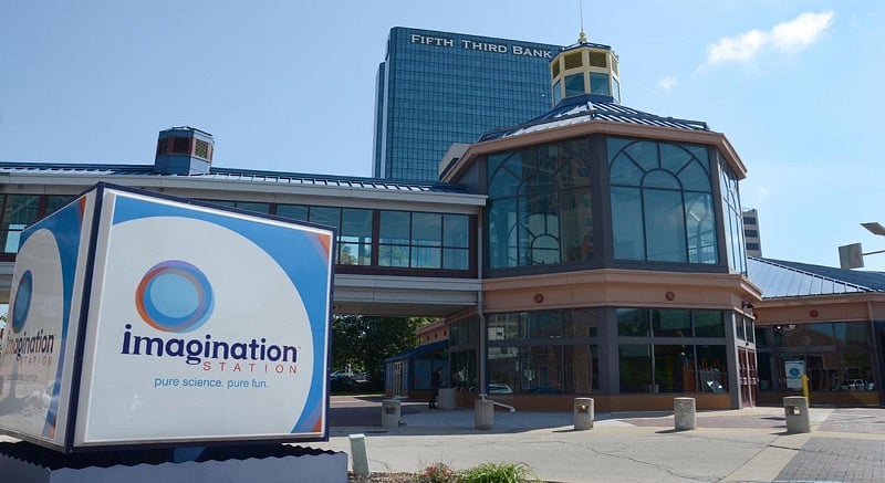 Imagination Station-a hands on science museum