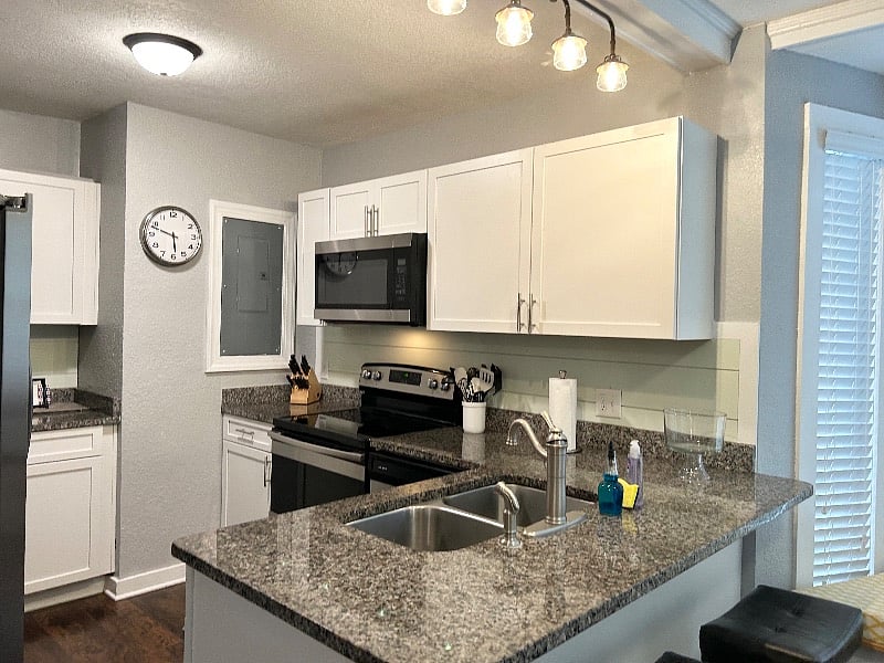 Furnished Finder property 259843_1 photo 9