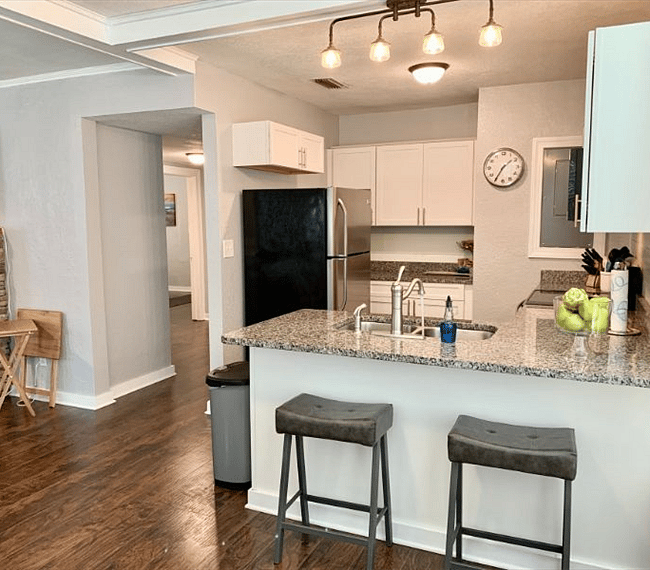 Furnished Finder property 259843_1 photo 6