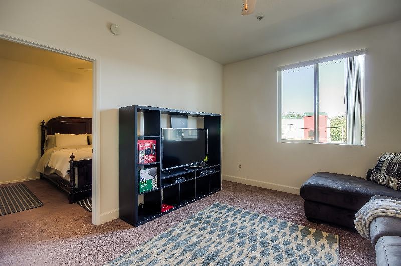 Furnished Finder property 259939_1 photo 43