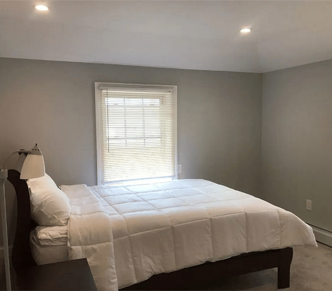 Modern and charming bedroom