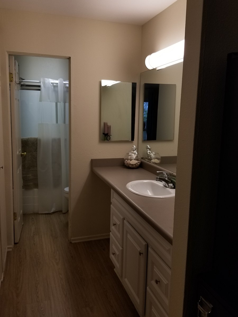 Furnished Finder property 260407_1 photo 4