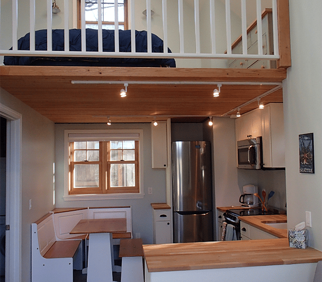 Kitchen and dining table