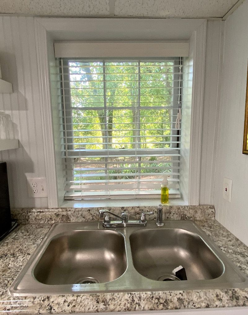 Double sink
