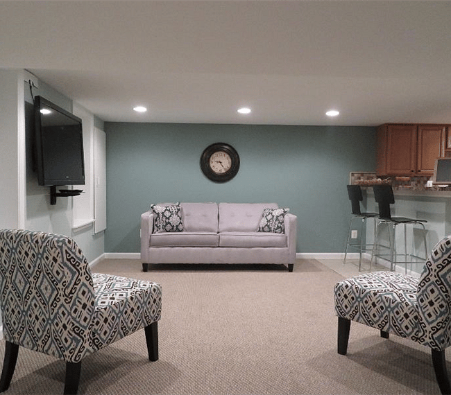 Spacious Living room