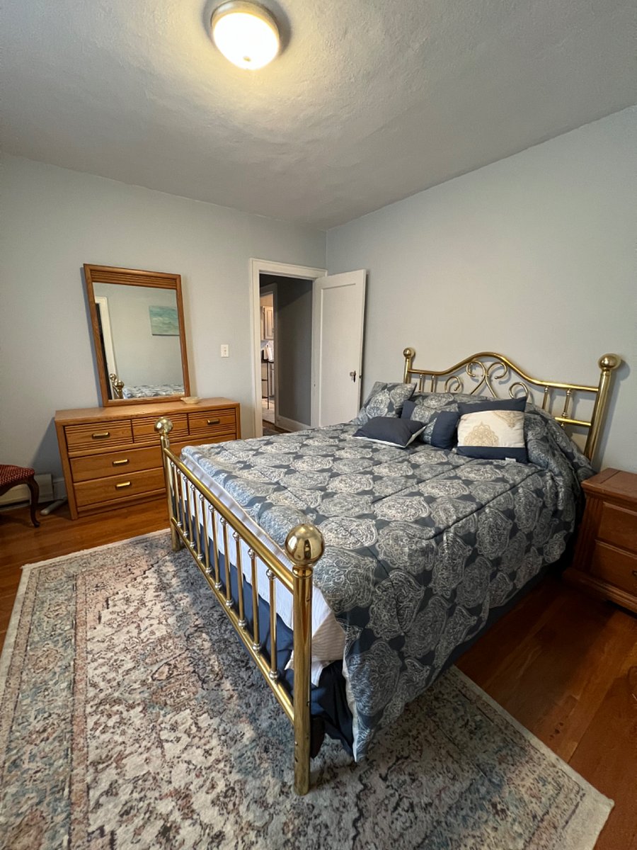Queen Bed