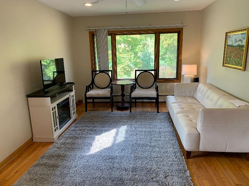 Furnished Finder property 260854_2 photo 5