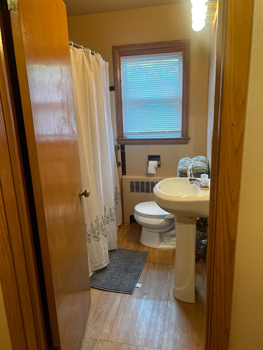 Furnished Finder property 260854_4 photo 6