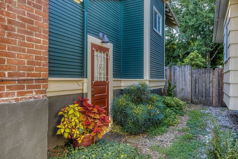 Furnished Finder property 260902_1 photo 24