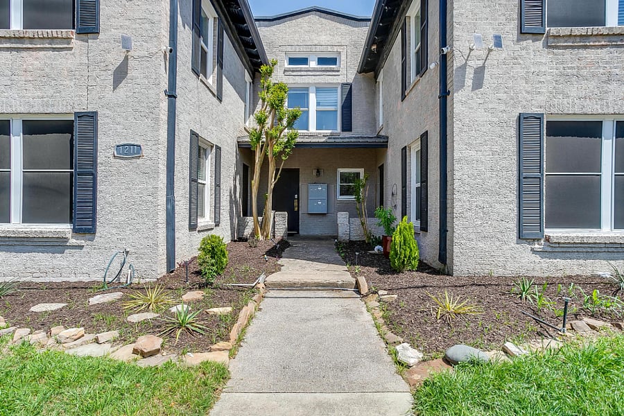 Furnished Finder property 261088_1 photo 2