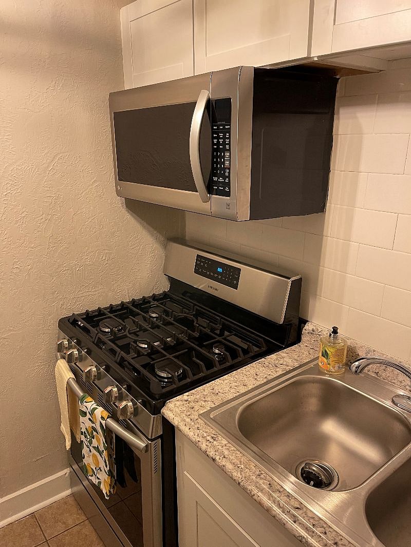 Furnished Finder property 261088_4 photo 16