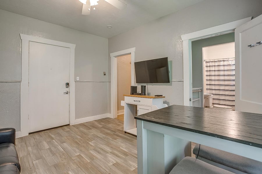 Furnished Finder property 261088_5 photo 15