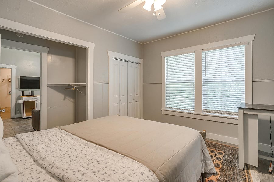 Furnished Finder property 261088_5 photo 16