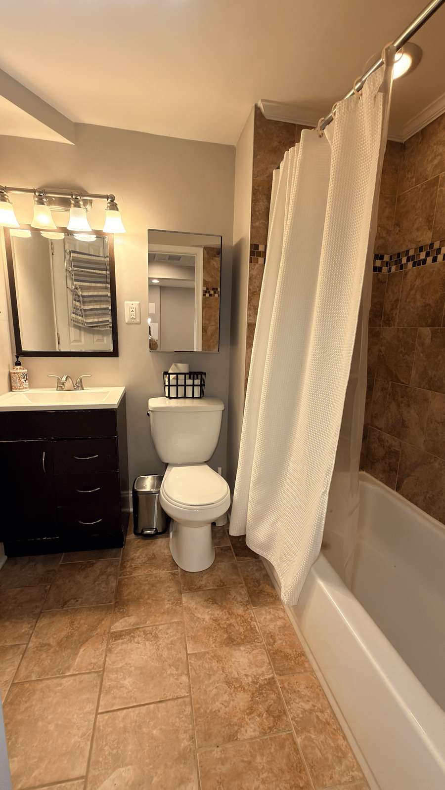 Furnished Finder property 261100_1 photo 5