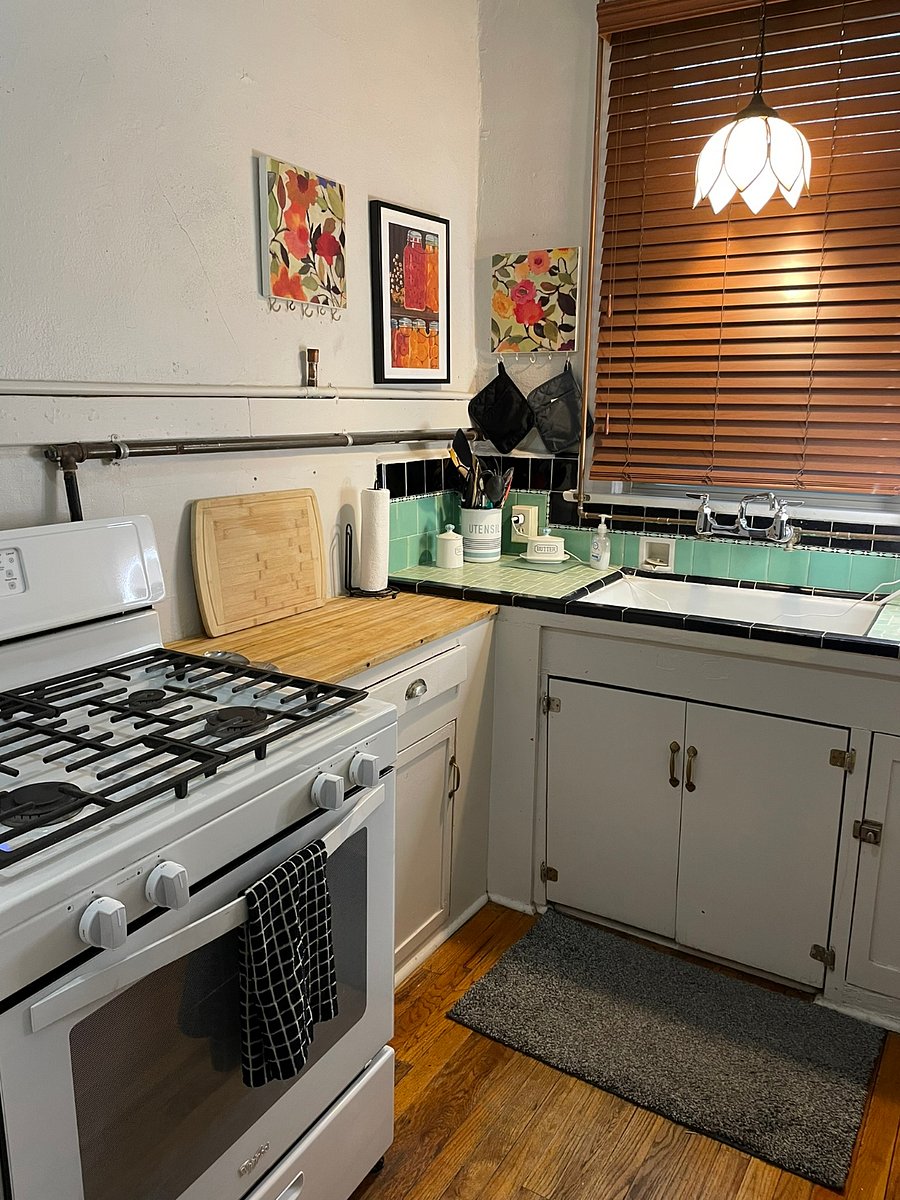 Furnished Finder property 261120_1 photo 7