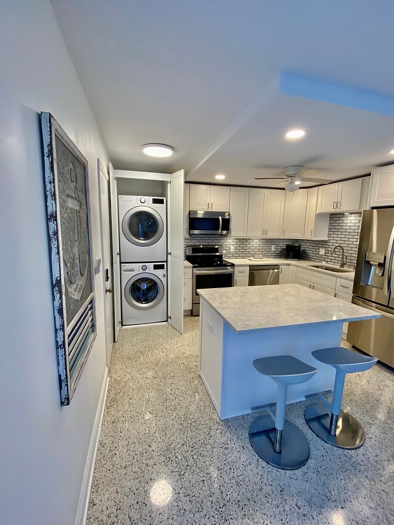 Full sized, high efficiency water and dryer