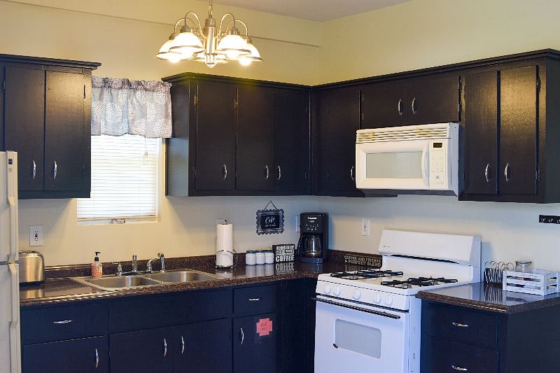 Furnished Finder property 261205_1 photo 4