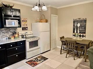 Eating area