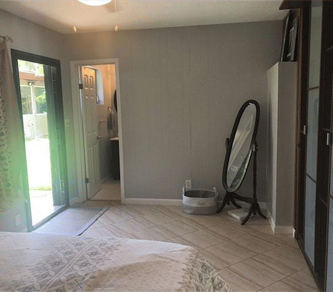 Direct access outdoors from the bedroom