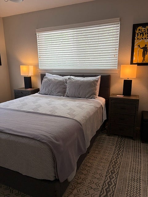 Queen size bed in bedroom #2