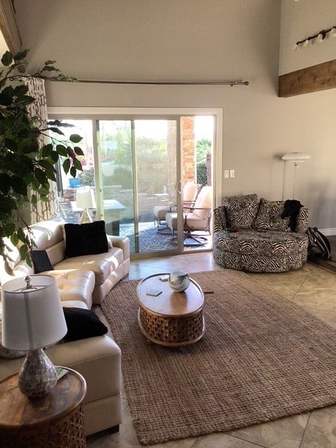 Open living room with vaulted ceiling.