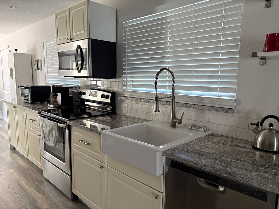 Kitchen, marble countertop, farmhouse sink, dishwasher