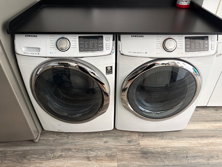 Washer and dryer, countertop 