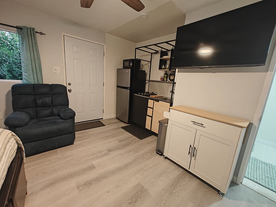 Furnished Finder property 261587_1 photo 3