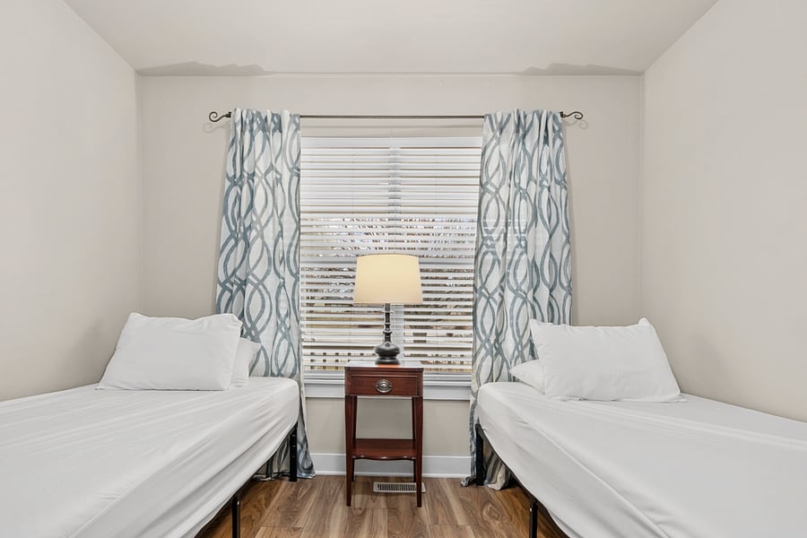 "Bonus Room" - these beds can be removed upon request to give yourself a flexible space.