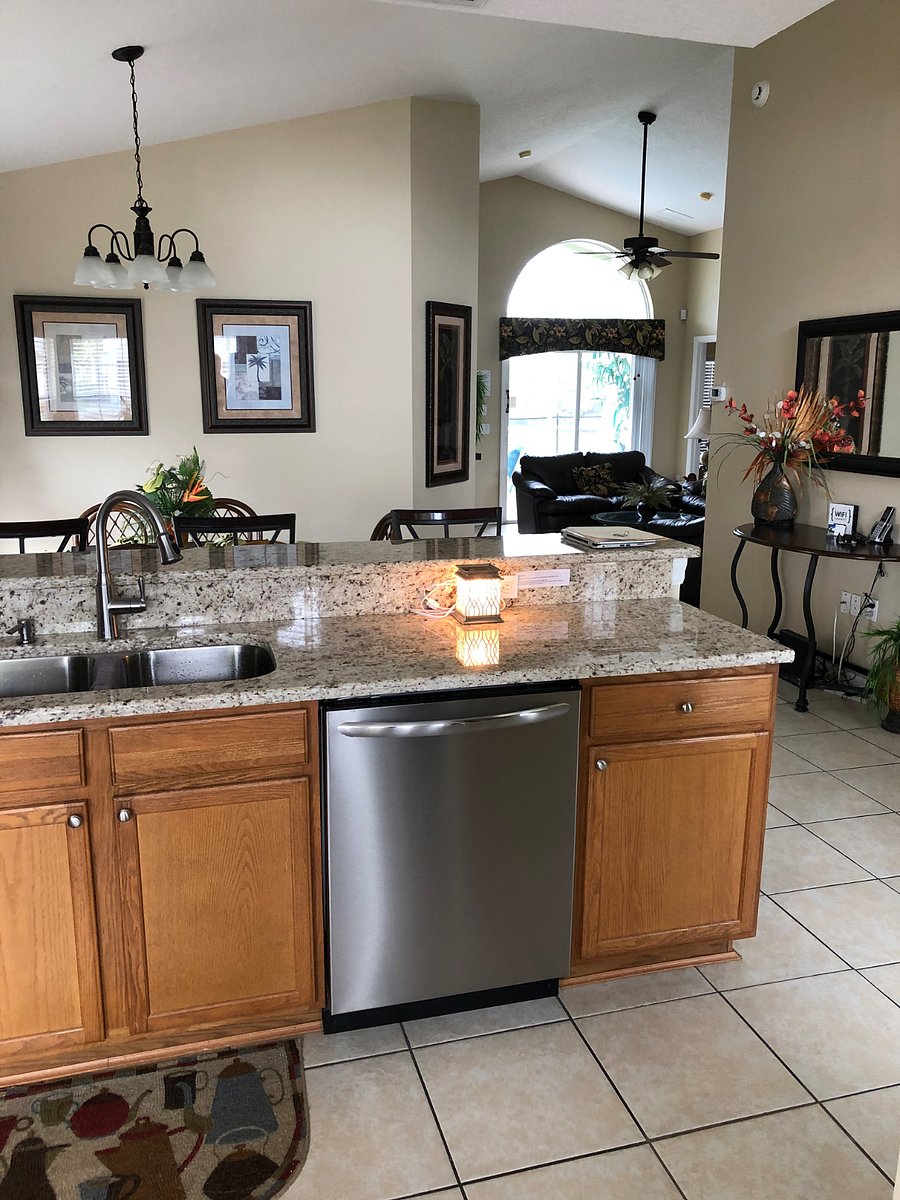 Furnished Finder property 261650_1 photo 8
